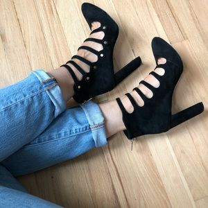 Vince Camuto black suede heels